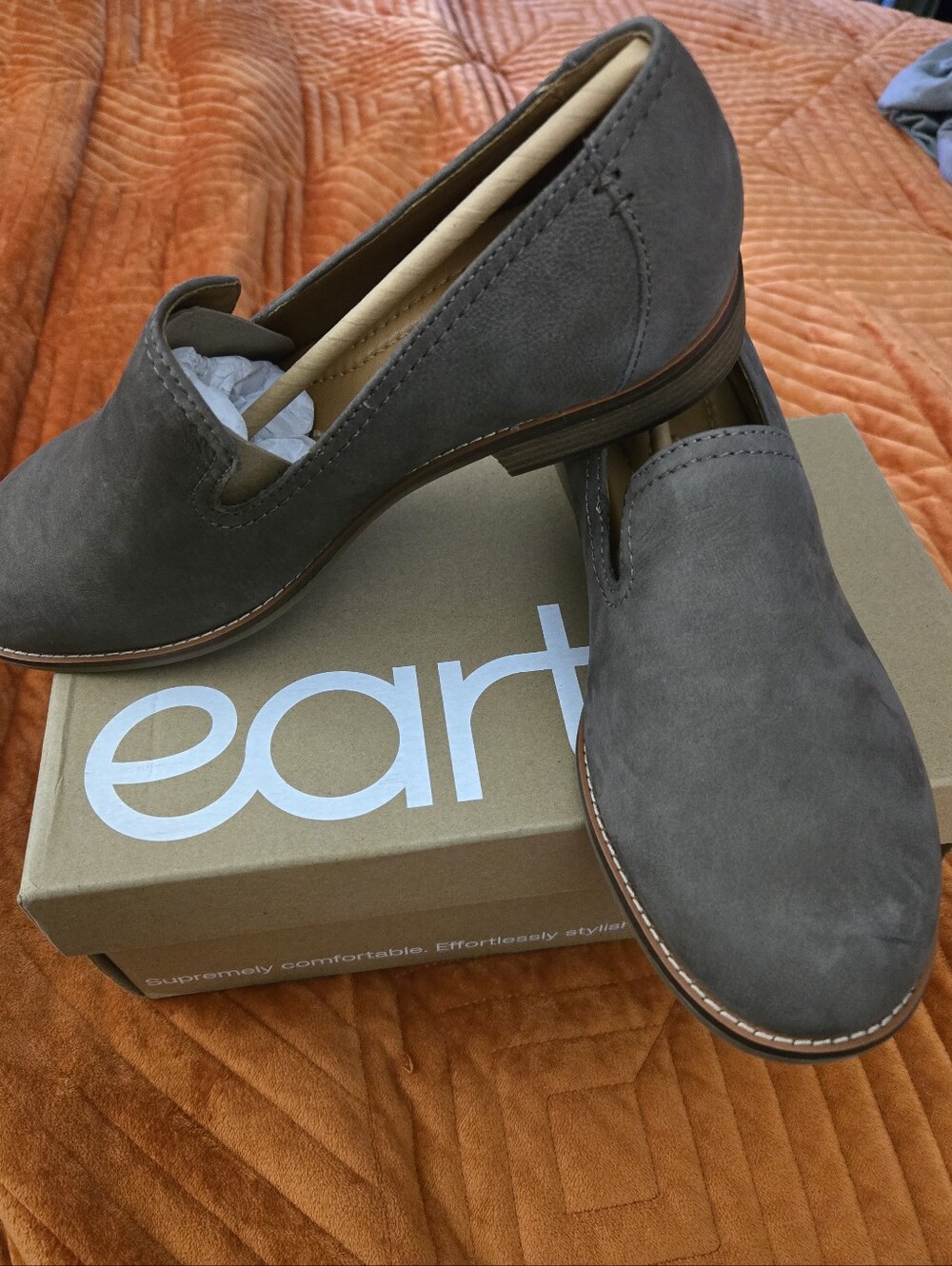 Earth EDNA loafers Size 7